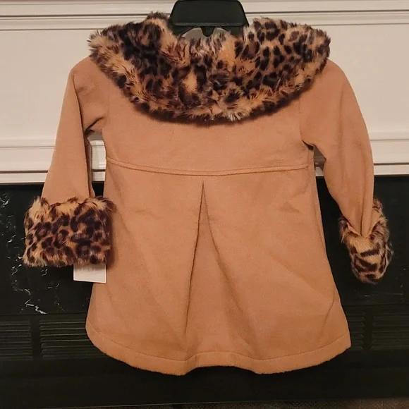 Girls Tan Coat with Faux Fur Size 4